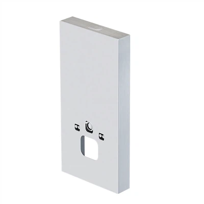 Cistern tat-twaletta immuntat mal-ħajt